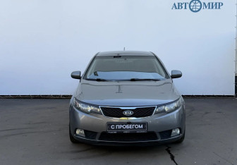 Подержанный автомобиль Kia Cerato Sedan 2010 года (2 фото)