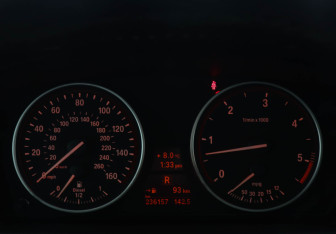 Подержанный автомобиль BMW X5 2009 года (13 фото)