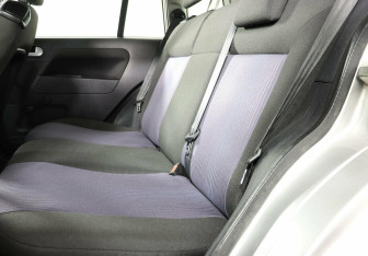 Подержанный автомобиль Ford Fusion 2008 года (9 фото)