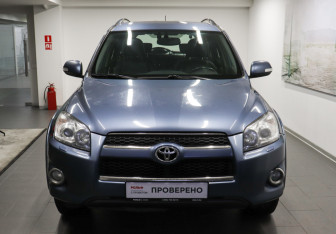 Подержанный автомобиль Toyota RAV4 2008 года (2 фото)