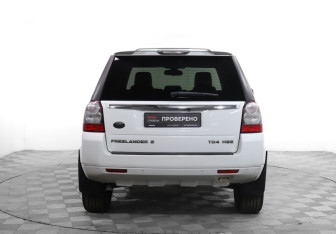 Подержанный автомобиль Land Rover Freelander 2012 года (6 фото)