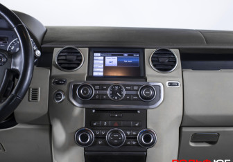 Подержанный автомобиль Land Rover Discovery 2012 года (14 фото)