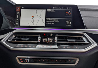 Подержанный автомобиль BMW X6 2022 года (17 фото)