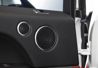 Подержанный автомобиль Land Rover Range Rover Sport 2021 года (21 фото)