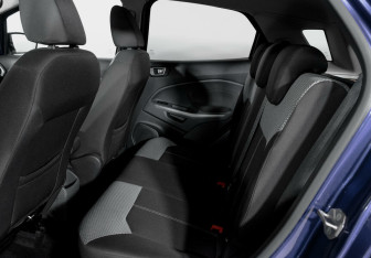 Подержанный автомобиль Ford EcoSport 2015 года (11 фото)