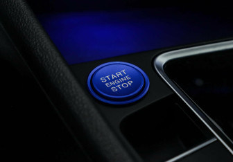 Подержанный автомобиль Volkswagen Jetta Sedan 2021 года (10 фото)