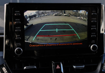 Подержанный автомобиль Toyota Corolla Sedan 2019 года (23 фото)