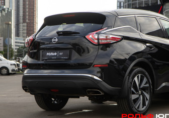 Подержанный автомобиль Nissan Murano Suv 2019 года (18 фото)