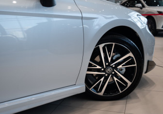 Новый Toyota Camry Sedan 2026 (9 фото)
