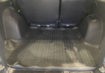 Подержанный автомобиль Mitsubishi Outlander 2010 года (13 фото)