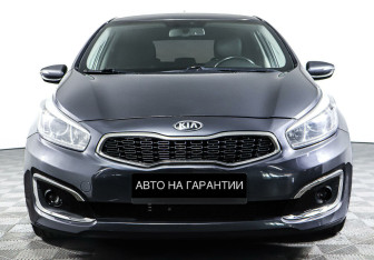 Подержанный автомобиль Kia Ceed Hatchback 2015 года (2 фото)