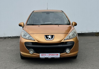 Подержанный автомобиль Peugeot 207 Hatchback 2008 года (2 фото)