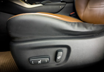Подержанный автомобиль Lexus NX 2016 года (21 фото)