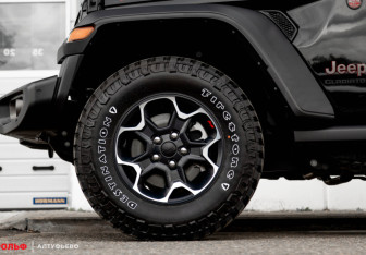Новый Jeep Gladiator 2023 (7 фото)
