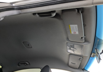 Подержанный автомобиль Hyundai Solaris Sedan 2011 года (22 фото)