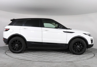Подержанный автомобиль Land Rover Range Rover Evoque 2018 года (4 фото)