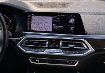 Подержанный автомобиль BMW X5 2020 года (13 фото)
