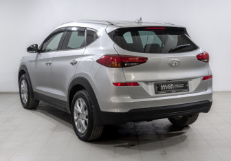 Подержанный автомобиль Hyundai Tucson 2019 года (7 фото)