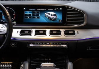 Подержанный автомобиль Mercedes-Benz GLE 2019 года (15 фото)