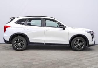 Подержанный автомобиль Haval Jolion 2024 года (4 фото)