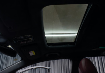 Подержанный автомобиль GAC M8 2023 года (18 фото)