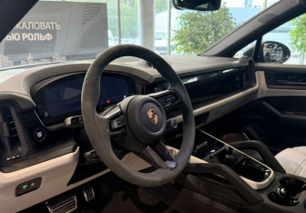 Новый Porsche Cayenne 2026 (14 фото)