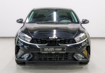 Подержанный автомобиль Kia Cerato Sedan 2021 года (2 фото)