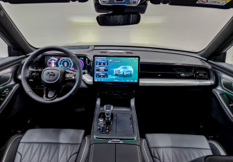 Новый GAC GS8 2025 (10 фото)