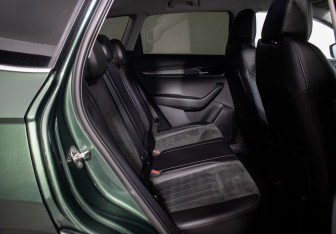 Подержанный автомобиль Skoda Karoq 2021 года (9 фото)