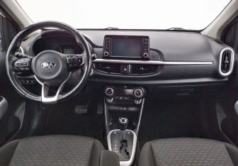 Подержанный автомобиль Kia Picanto 2020 года (12 фото)