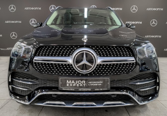 Подержанный автомобиль Mercedes-Benz GLE 2022 года (2 фото)