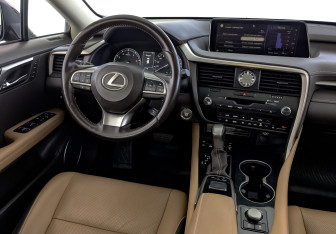 Подержанный автомобиль Lexus RX 2017 года (30 фото)