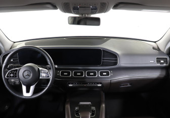Подержанный автомобиль Mercedes-Benz GLE 2019 года (12 фото)