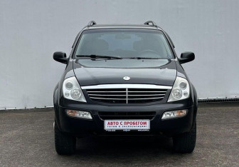 Подержанный автомобиль SsangYong Rexton 2007 года (2 фото)
