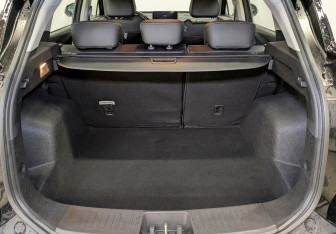 Новый Москвич 3 2022 (10 фото)