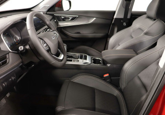 Подержанный автомобиль Chery Tiggo 8 2020 года (9 фото)