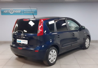 Подержанный автомобиль Nissan Note 2008 года (5 фото)