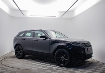 Подержанный автомобиль Land Rover Range Rover Velar 2019 года (3 фото)