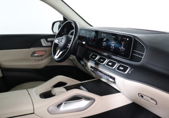 Подержанный автомобиль Mercedes-Benz GLE 2021 года (9 фото)