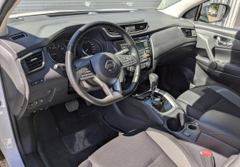 Подержанный автомобиль Nissan Qashqai 2021 года (9 фото)