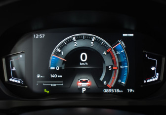 Подержанный автомобиль Mitsubishi Pajero Sport 2021 года (12 фото)