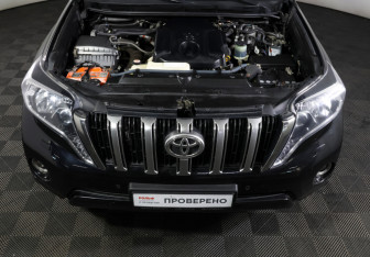 Подержанный автомобиль Toyota Land Cruiser Prado 2016 года (9 фото)