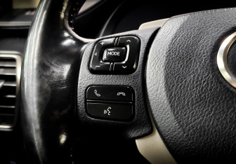 Подержанный автомобиль Lexus NX 2016 года (24 фото)