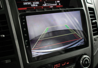 Подержанный автомобиль Mitsubishi Pajero 2012 года (15 фото)