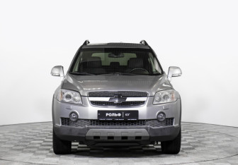 Подержанный автомобиль Chevrolet Captiva 2008 года (2 фото)