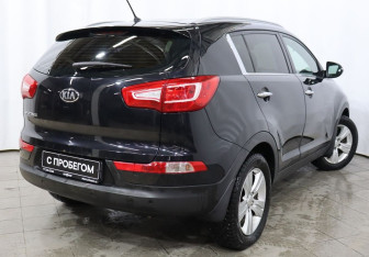 Подержанный автомобиль Kia Sportage 2012 года (4 фото)