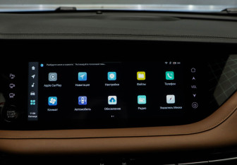 Подержанный автомобиль Changan CS95 2023 года (25 фото)