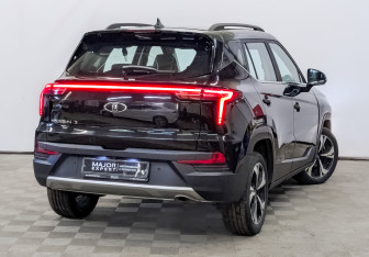 Подержанный автомобиль Москвич 3 2023 года (8 фото)