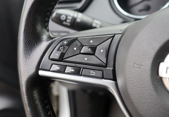 Подержанный автомобиль Nissan Qashqai 2019 года (15 фото)