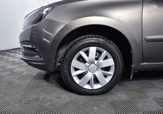 Подержанный автомобиль LADA (ВАЗ) Granta Sedan 2019 года (7 фото)